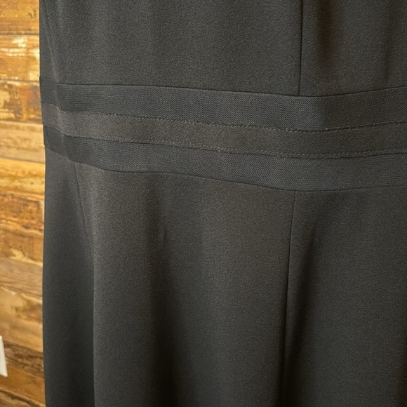 CALVIN KLEIN little black sleeveless dress - Picture 2 of 4